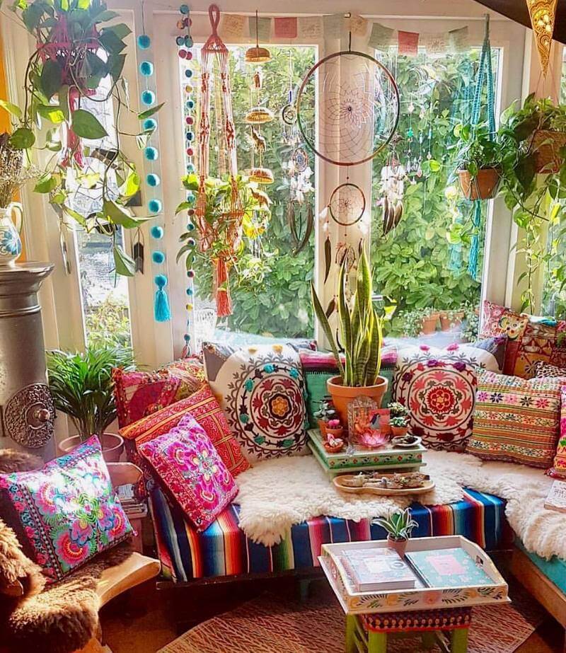 Charming Ideas for Modern Hippie Lifestyle | Hippie Boho Style