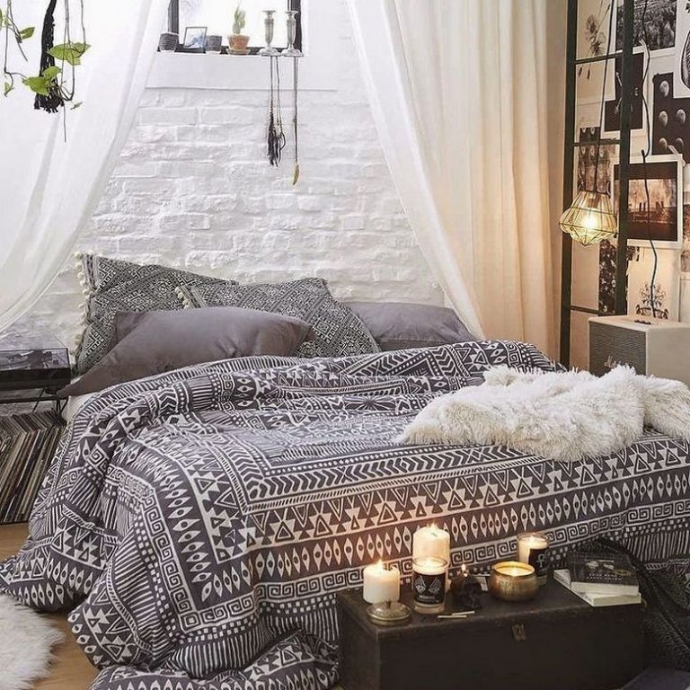 Hippie & Boho Style Bedroom Inspirations | Hippie Boho Style