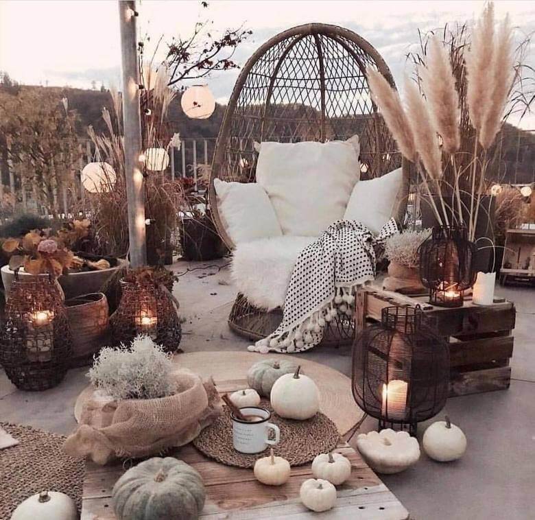 boho hippie garden and outdoor life (11)