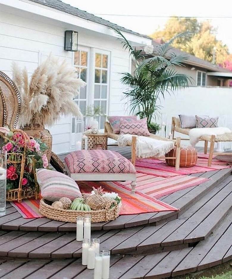 boho hippie garden and outdoor life (15)