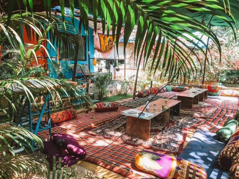 Hippie Boho Garden And Outdoor Living Ideas | Hippie Boho Style
