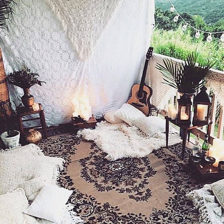 boho hippie garden and outdoor life (61)