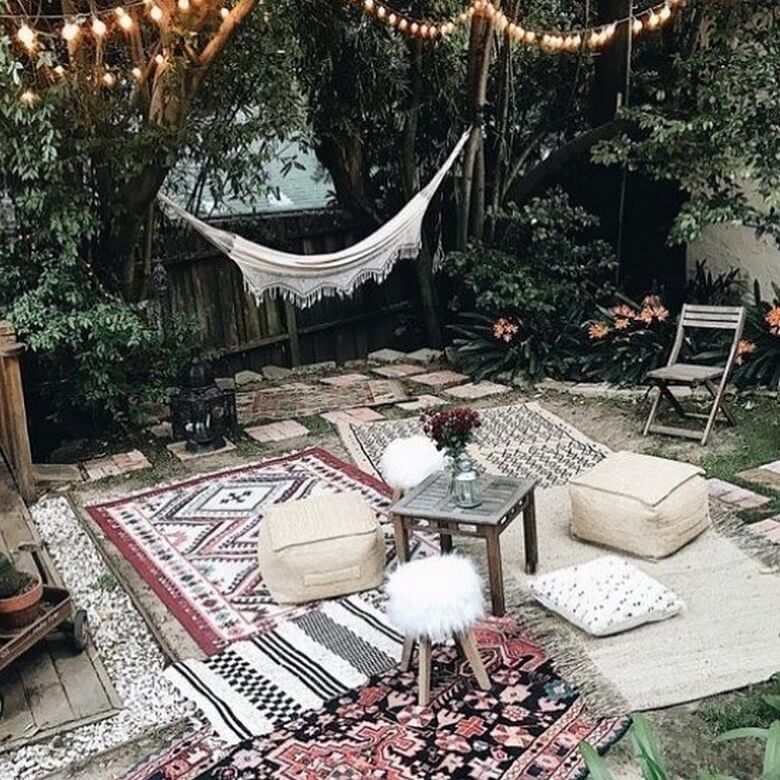 boho hippie garden and outdoor life (67)